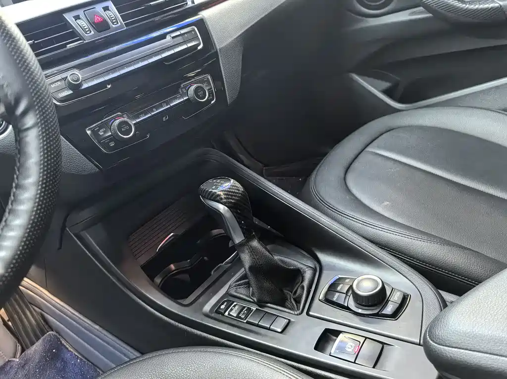 BMW X1 2018 sDrive18Li Fashion Model купить на сайте DeffCars
