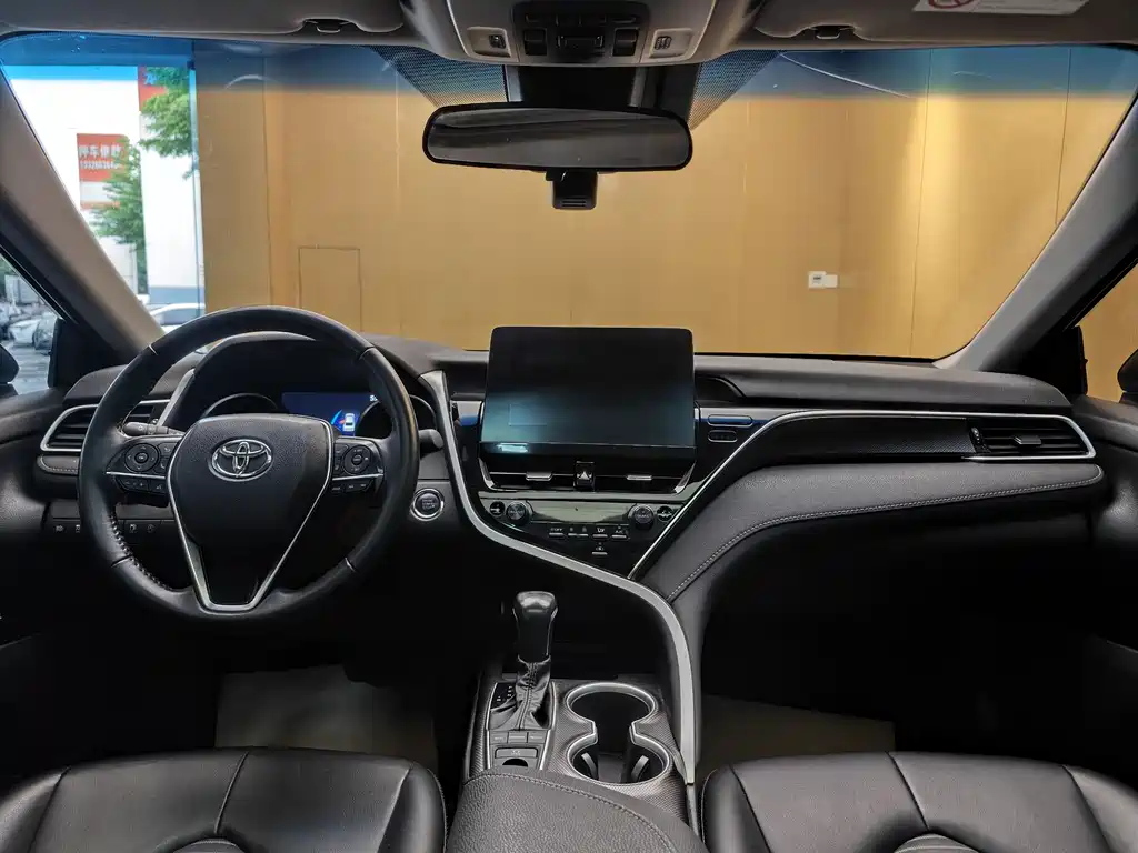 Camry 2022 2.0S Knight Edition купить на сайте DeffCars
