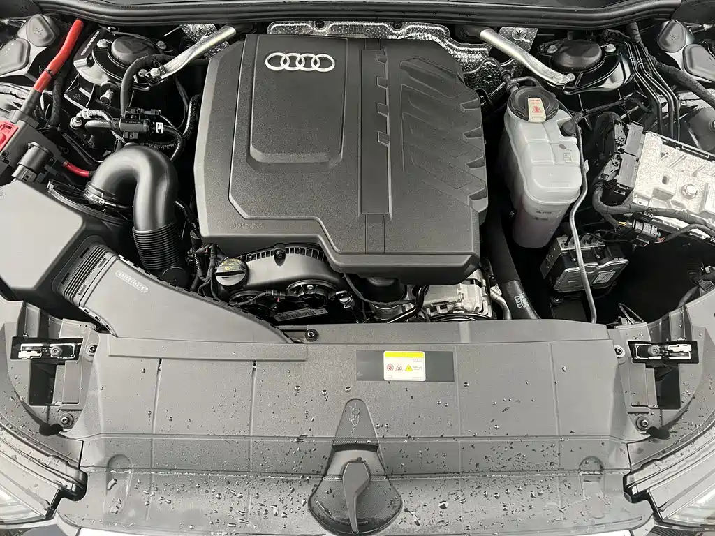 Audi A6L 2024 45 TFSI Premium Dynamic Model купить на сайте DeffCars