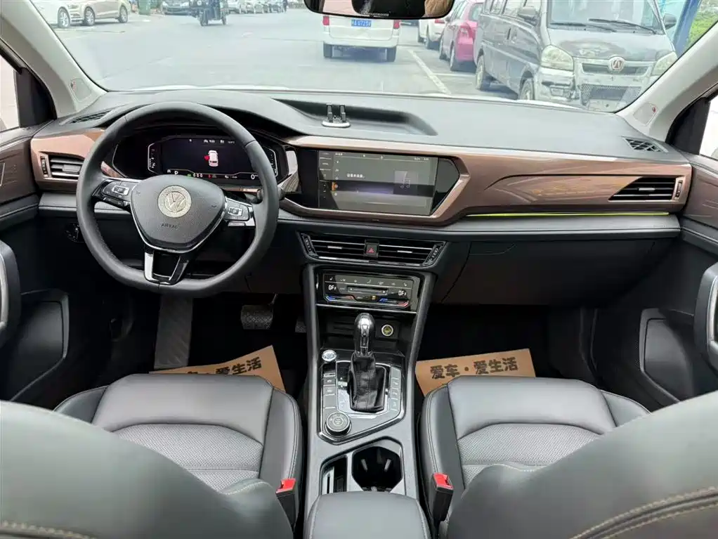Tuyue 2022 330TSI four-wheel drive flagship version купить на сайте DeffCars