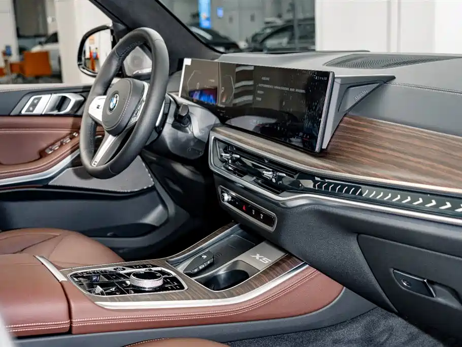 BMW X5 2025 xDrive 40Li Exclusive M Sports Night Package купить на сайте DeffCars