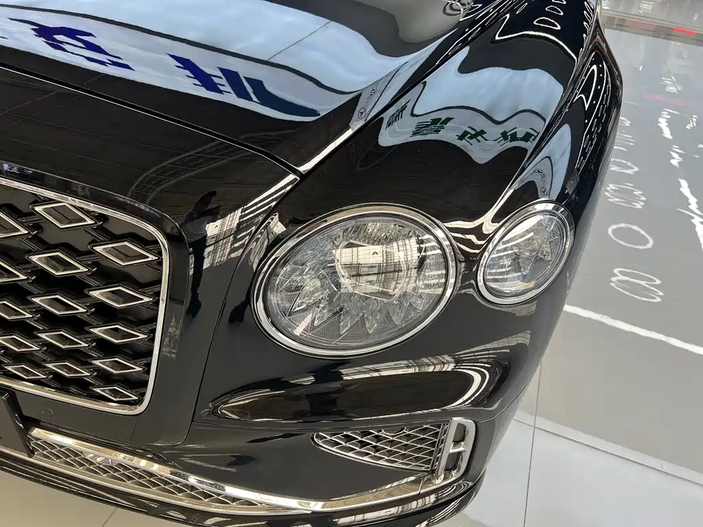 Flying Spur 2024 4.0T V8 Mulliner купить на сайте DeffCars
