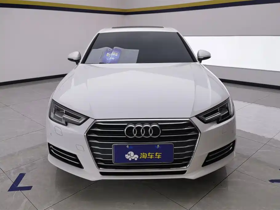 Audi A4L 2018 30th Anniversary Model 40 TFSI Enterprising купить на сайте DeffCars