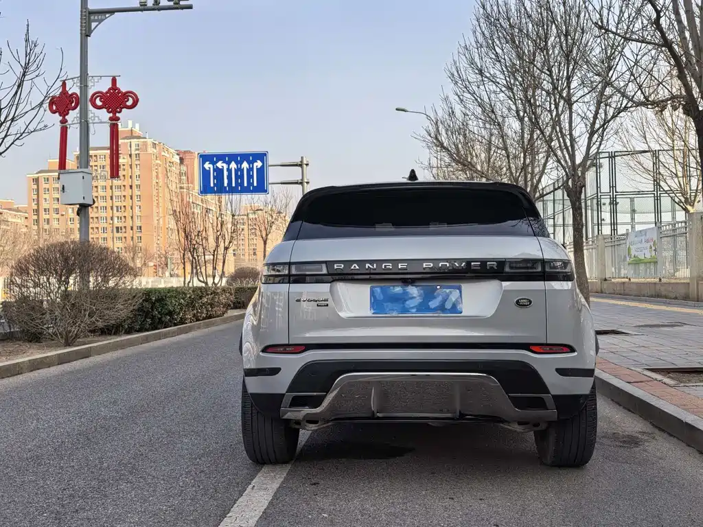 Range Rover Evoque 2022 Evoque L 249PS R-Dynamic Deluxe Edition купить на сайте DeffCars