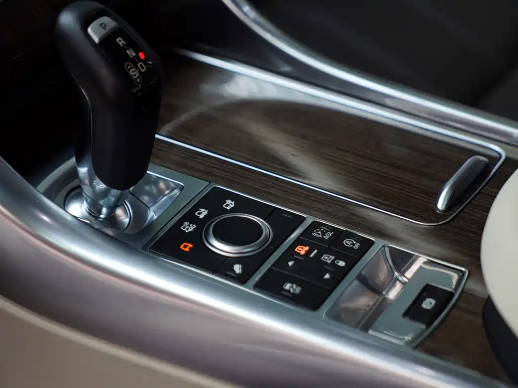 Range Rover Sport 2015 3.0 SDV6 HSE купить на сайте DeffCars