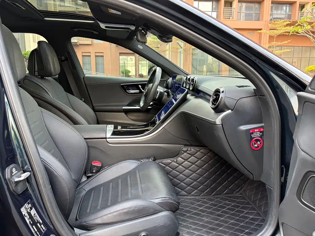 Mercedes-Benz C-Class 2023 C 200 L Sports Edition купить на сайте DeffCars