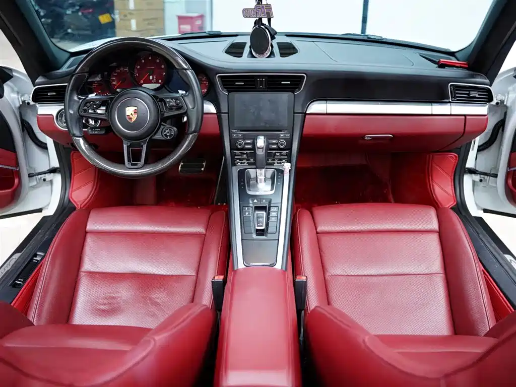 Porsche 911 2016 Carrera S Cabriolet 3.0T купить на сайте DeffCars