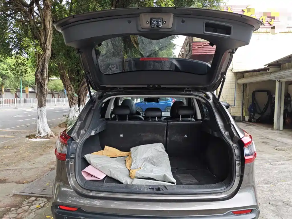Qashqai 2019 2.0L CVT Deluxe Edition купить на сайте DeffCars