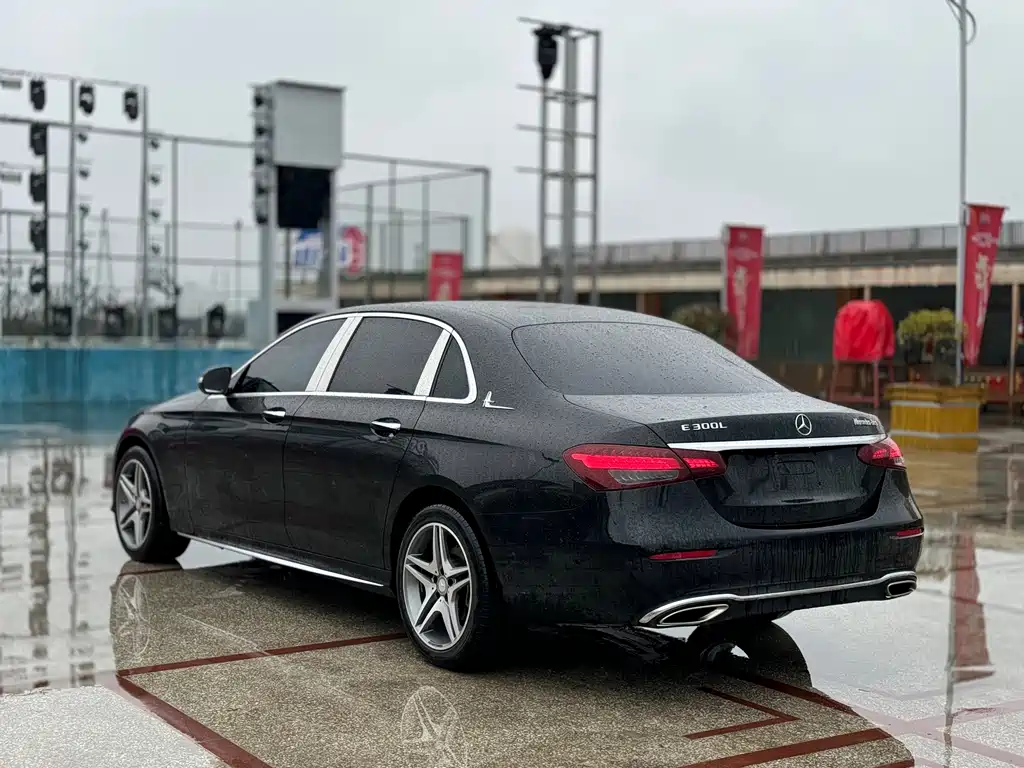 Mercedes-Benz E-Class 2016 E 200 L Sports купить на сайте DeffCars