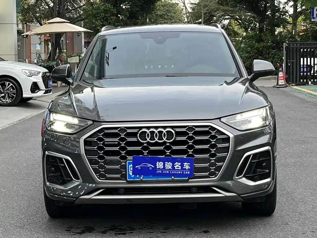 Audi Q5L 2022 40T luxury and dynamic model купить на сайте DeffCars