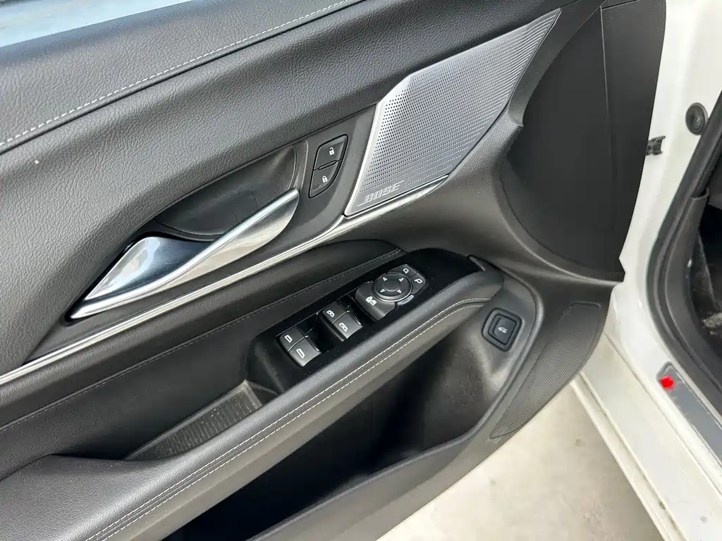 Cadillac CT4 2023 25T luxury model купить на сайте DeffCars