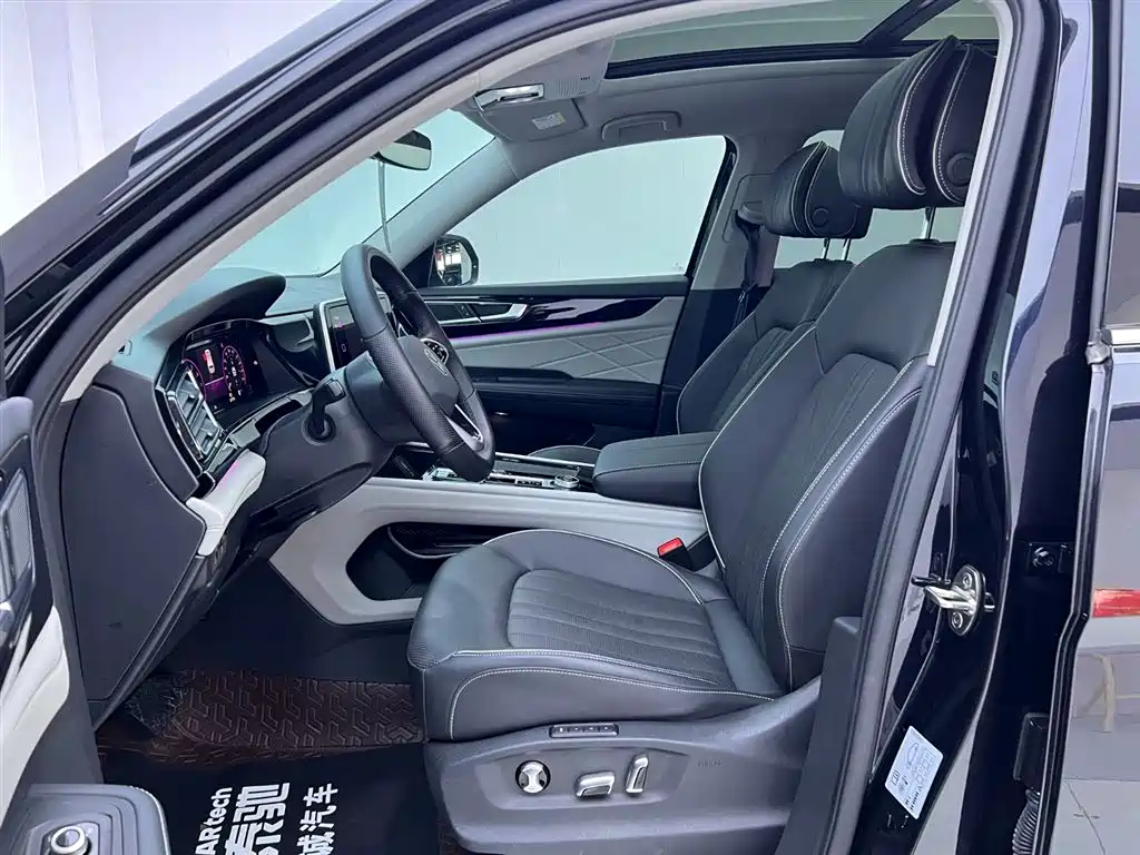 Touron 2023 facelift 380TSI four-wheel drive luxury version купить на сайте DeffCars