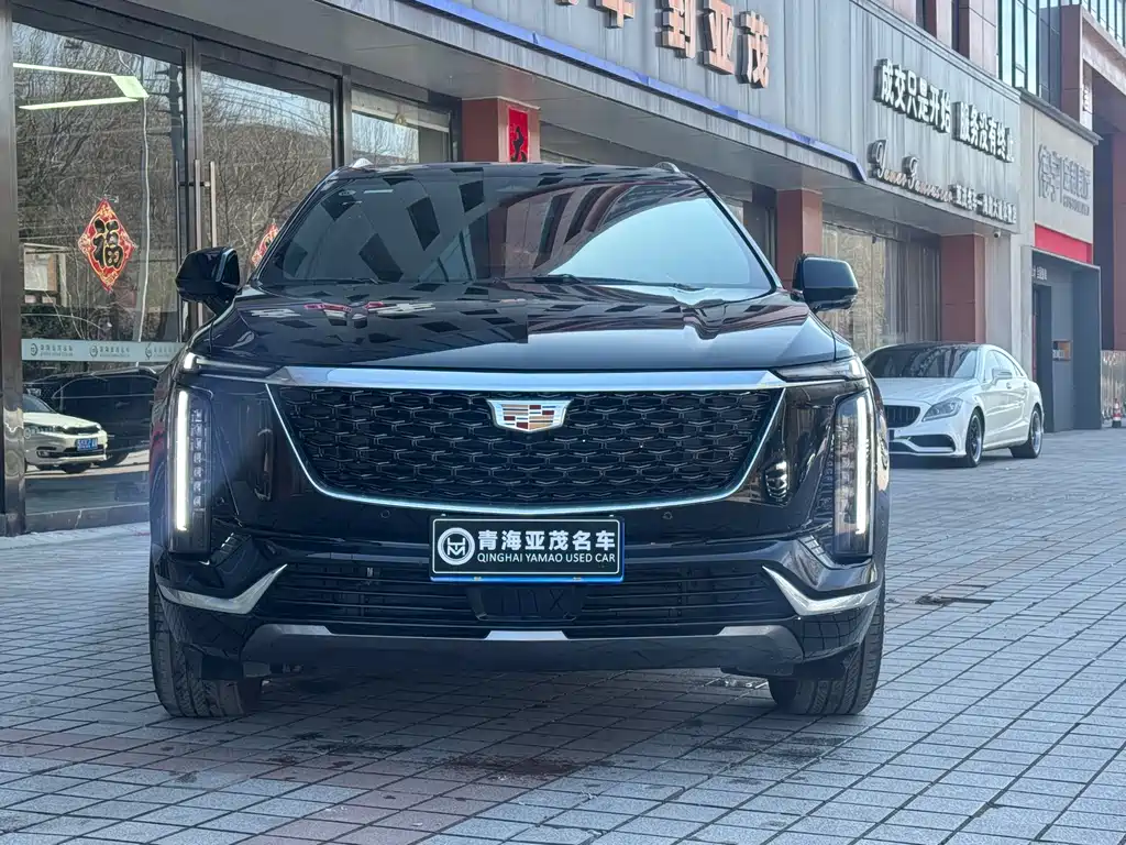 Cadillac XT5 2026 2.0T Metropolis купить на сайте DeffCars