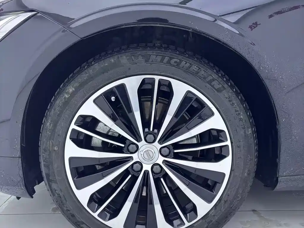 Volvo S90 2023 B5 Zhiyi Luxury Edition купить на сайте DeffCars