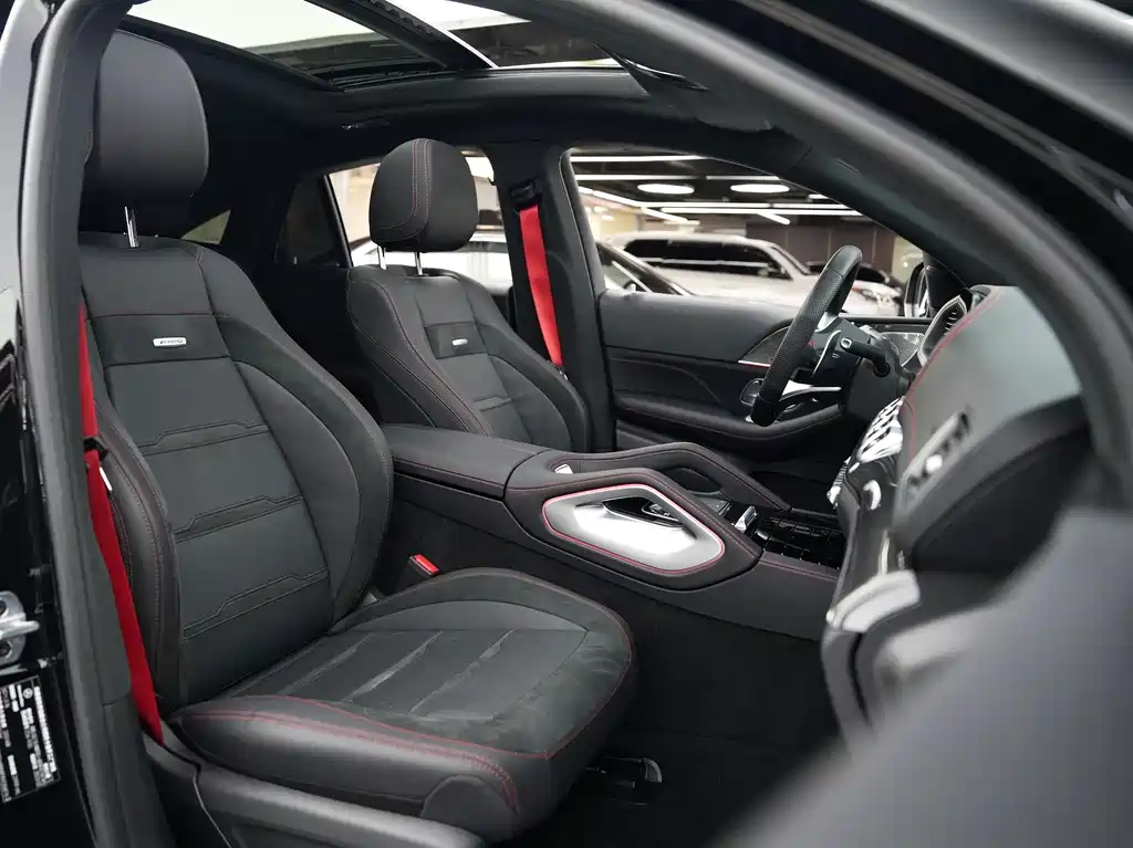 Mercedes-Benz GLE Coupe AMG 2023 AMG GLE 53 4MATIC+ Coupe SUV купить на сайте DeffCars