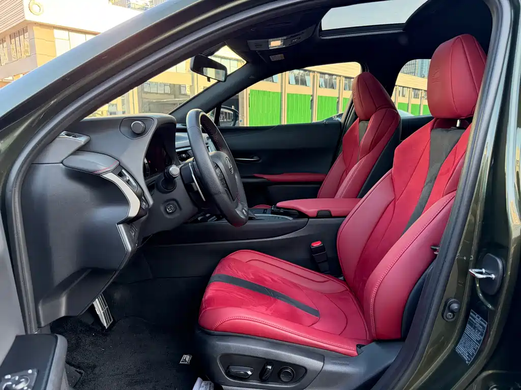 Lexus UX 2020 200 F SPORT Edition купить на сайте DeffCars