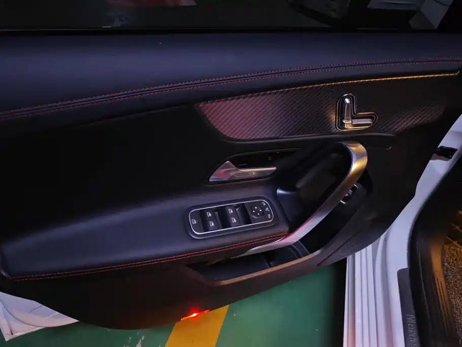 Mercedes-Benz A-Class 2024 A 200 L Fashion купить на сайте DeffCars