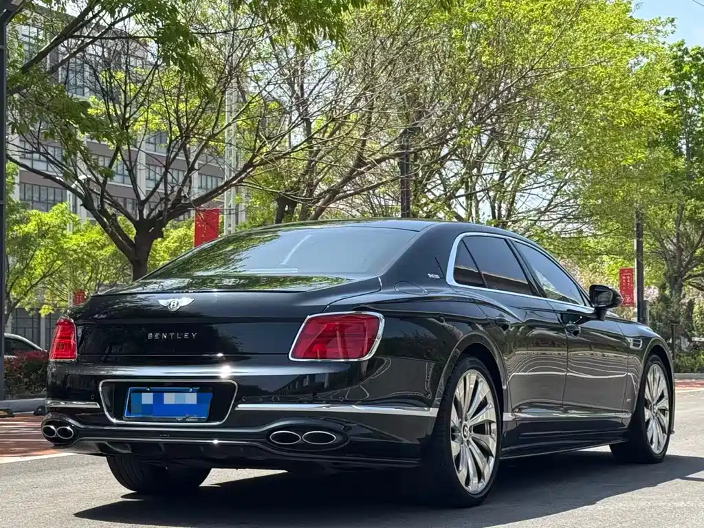 Flying Spur 2021 4.0T V8 Standard Edition купить на сайте DeffCars