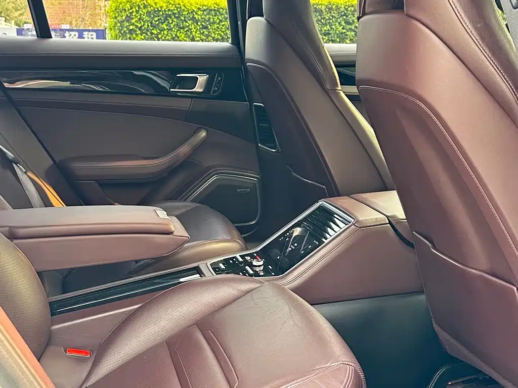 Panamera 2017 Panamera 3.0T купить на сайте DeffCars