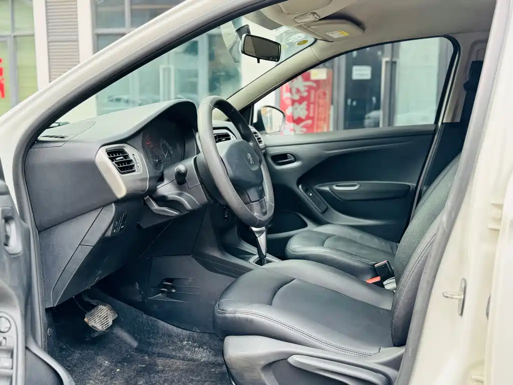 Peugeot 301 2016 1.6L automatic comfort version купить на сайте DeffCars