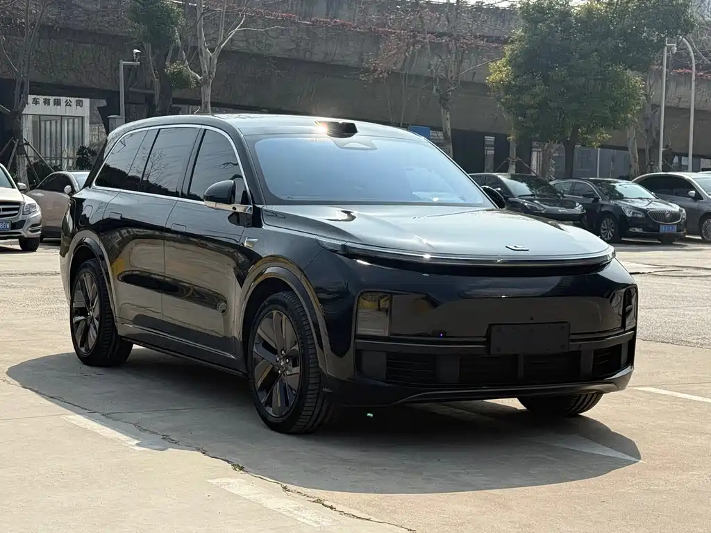 Ideal L9 2024 Ultra купить на сайте DeffCars