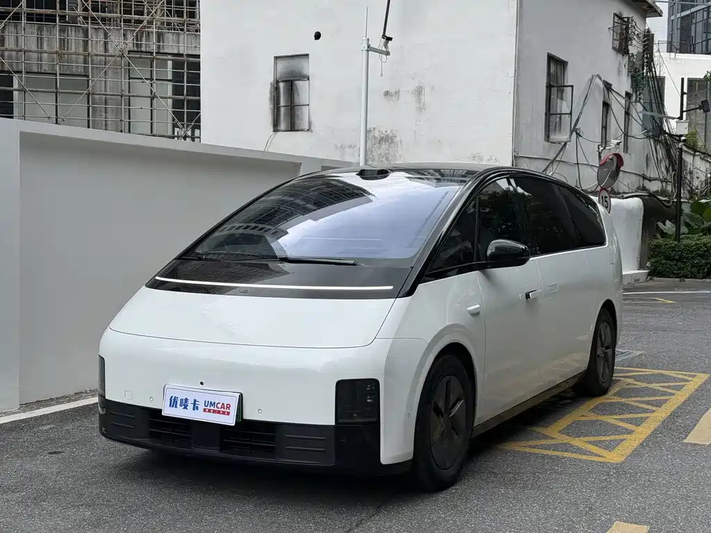 Ideal MEGA 2025 Home Family Special Edition купить на сайте DeffCars