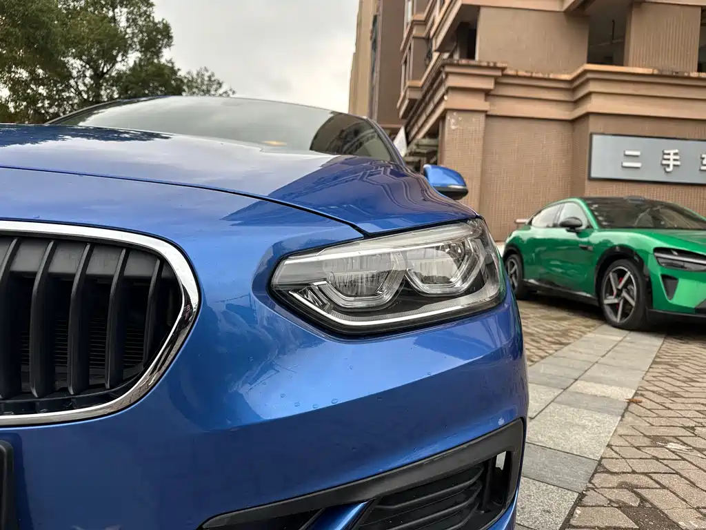 BMW 1 Series 2020 120i Fashion купить на сайте DeffCars