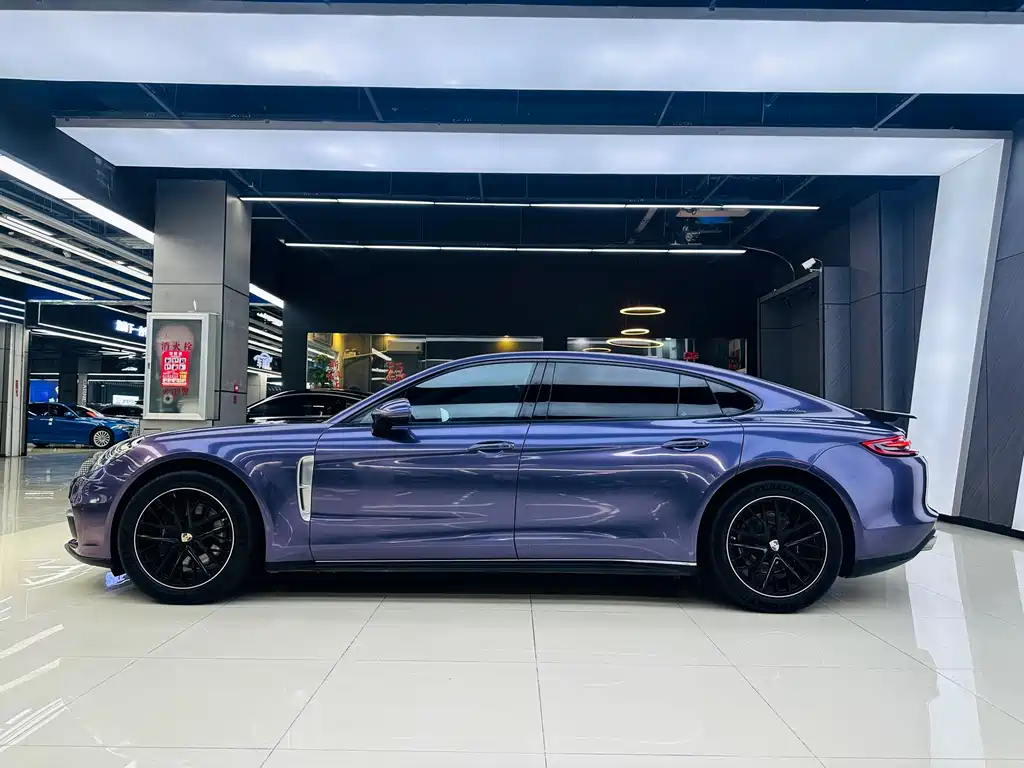 Panamera 2017 Panamera Executive Extended Edition 3.0T купить на сайте DeffCars