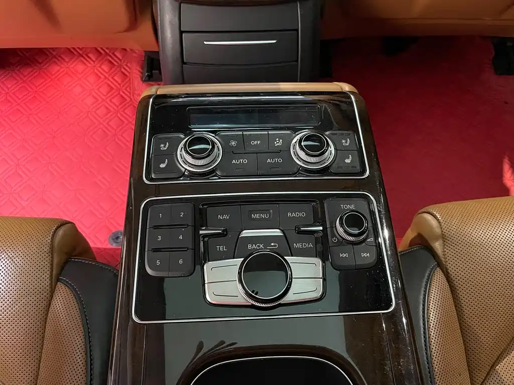 Audi A8 2017 A8L 45 TFSI quattro Leading Elite Collection Edition купить на сайте DeffCars