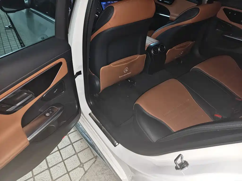 Mercedes-Benz C-Class 2023 C 200 L Sports Edition купить на сайте DeffCars