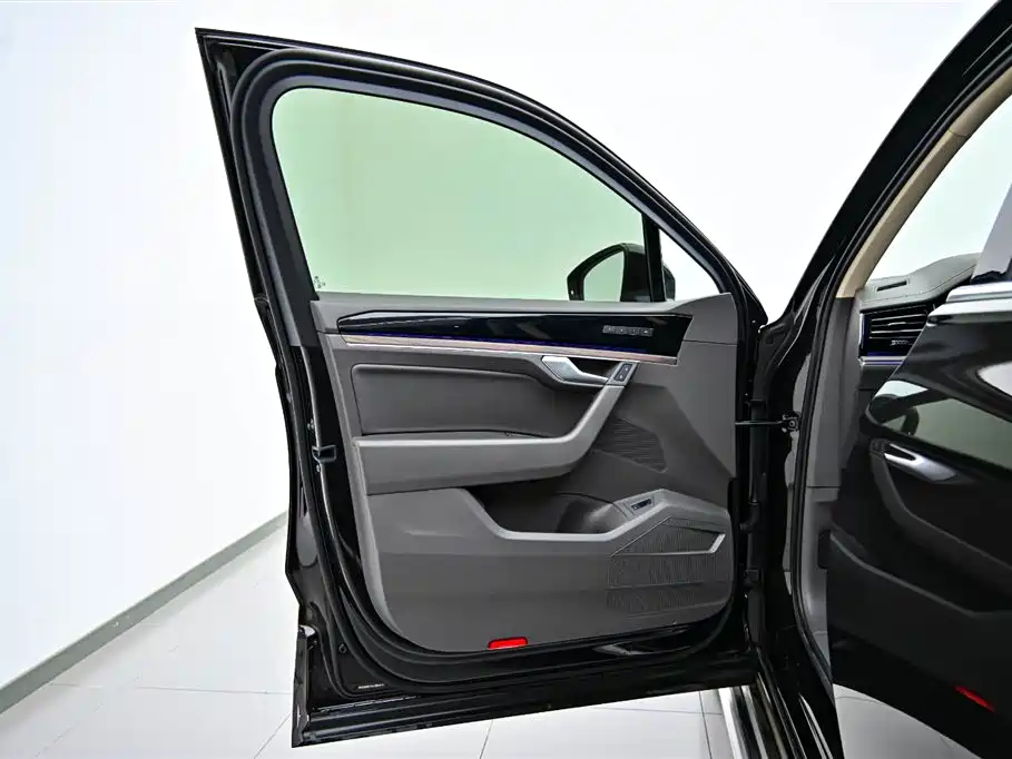 Touareg 2020 3.0TSI Ruixiang Edition National VI купить на сайте DeffCars