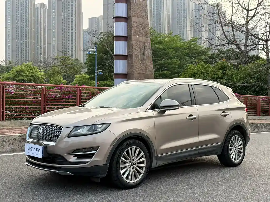 Lincoln MKC 2019 2.0T 2WD Exclusive Edition National V купить на сайте DeffCars