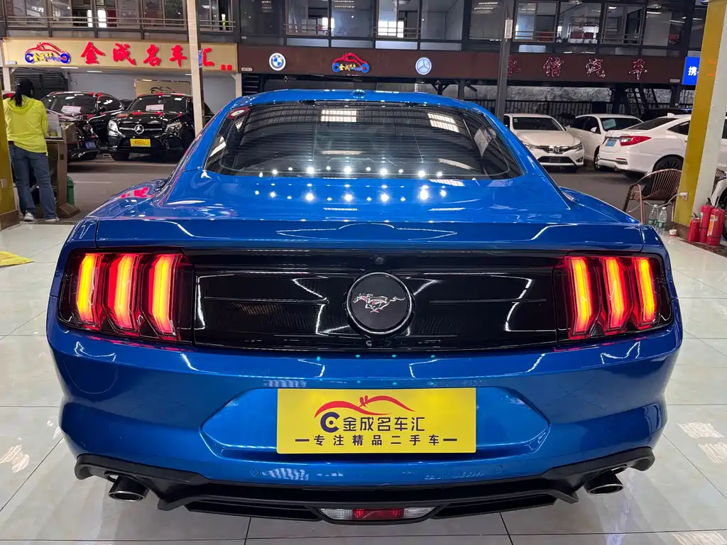 Mustang 2019 2.3L EcoBoost купить на сайте DeffCars