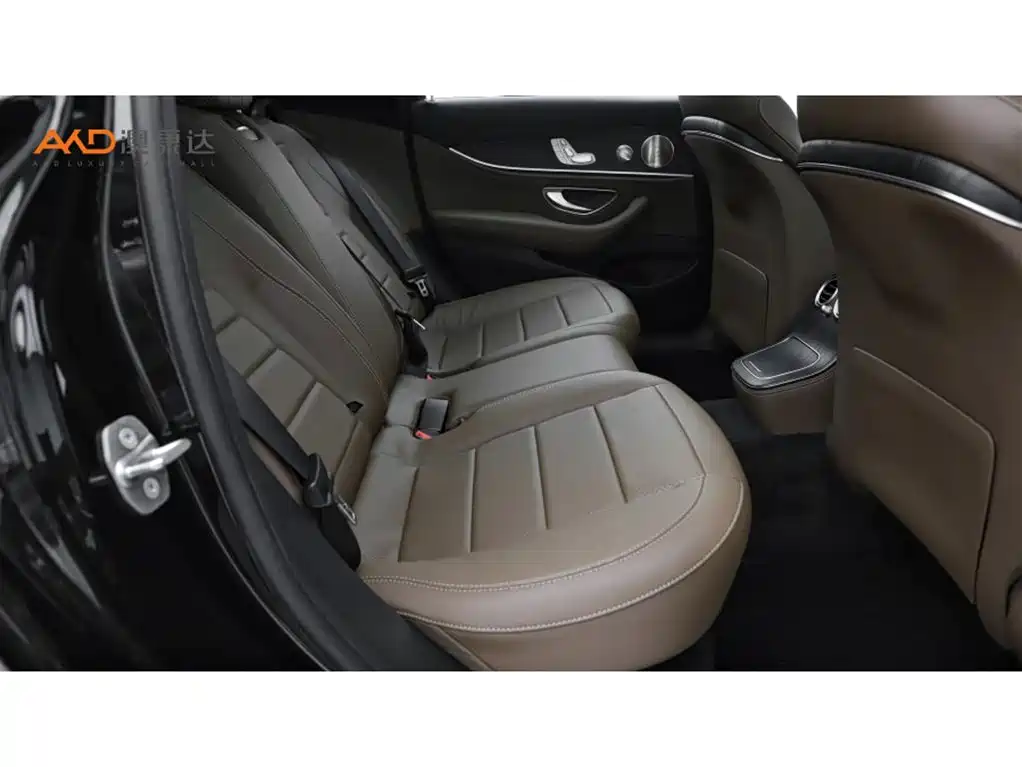 Mercedes-Benz E300L/2.0T/23 models/Sports luxury model купить на сайте DeffCars