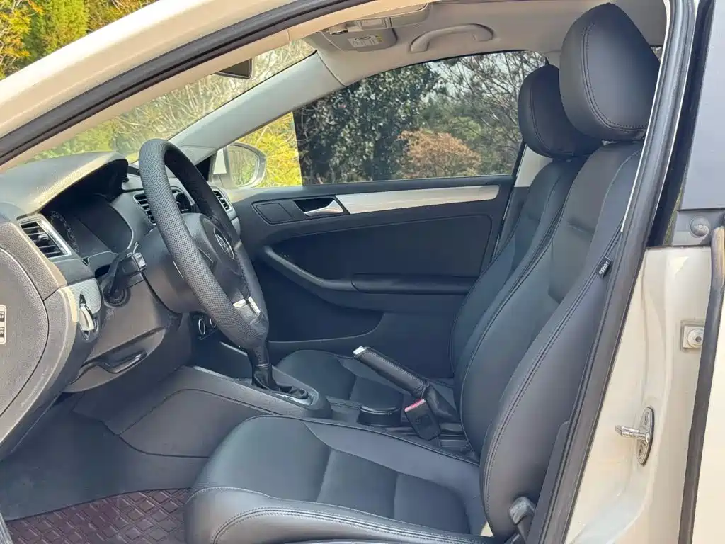 Sagitar 2014 facelift 1.6L automatic comfort type купить на сайте DeffCars
