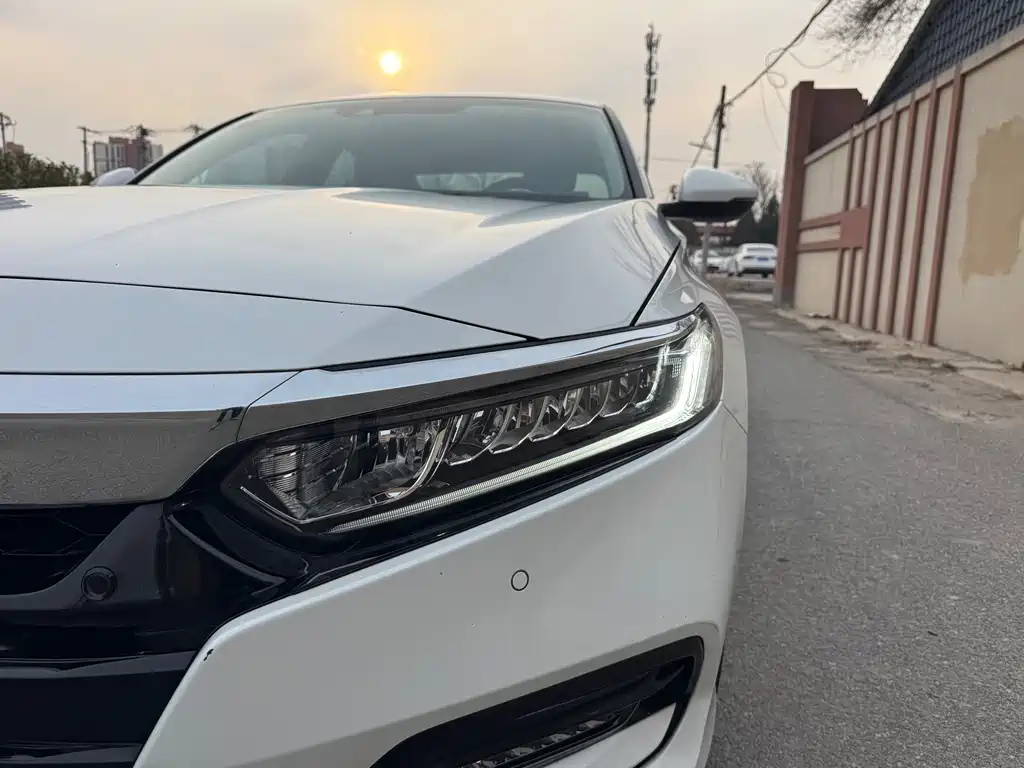 Accord 2018 260TURBO Deluxe Edition National VI купить на сайте DeffCars