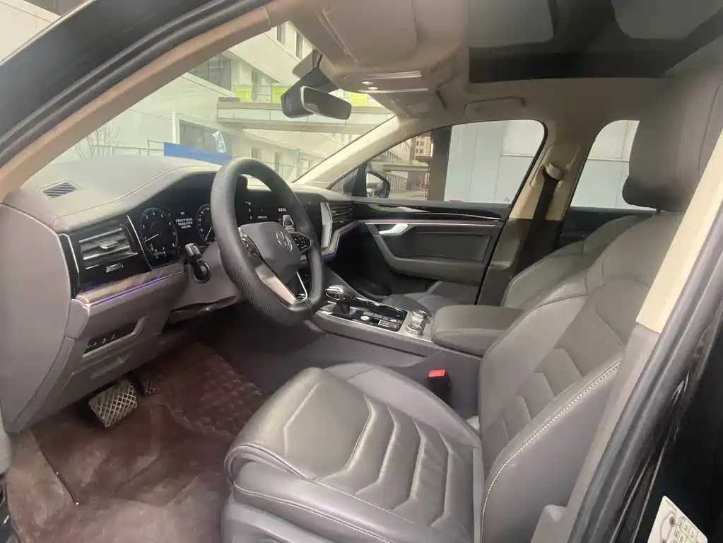 Touareg 2021 2.0TSI Ruishang Edition купить на сайте DeffCars