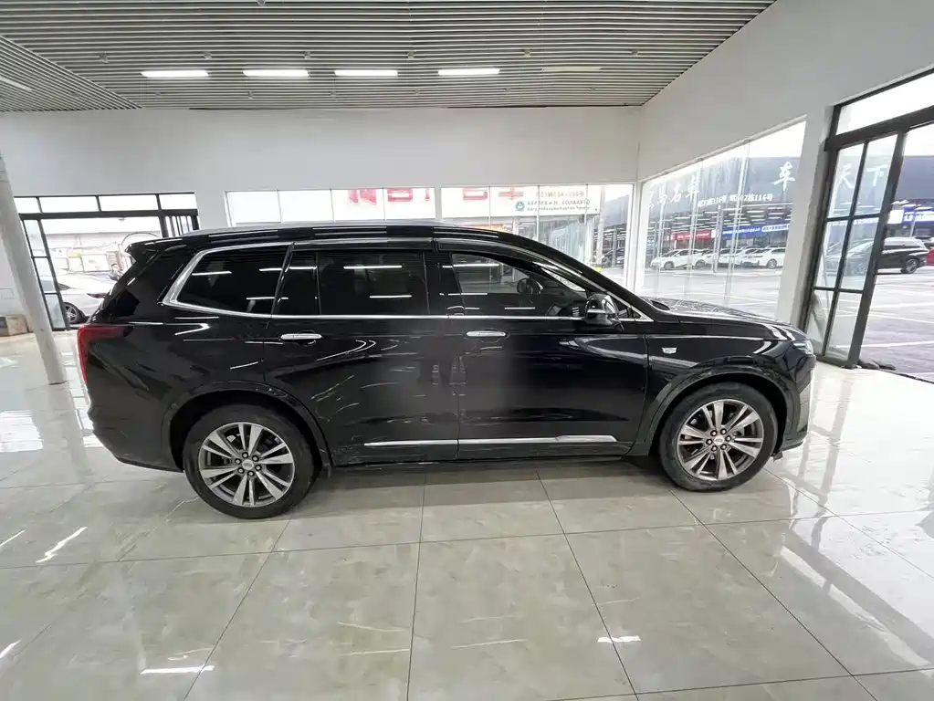 Cadillac XT6 2020 28T seven-seat four-wheel drive leading model купить на сайте DeffCars