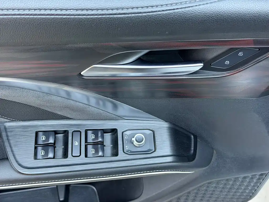 Haval H6 2023 National Fashion Edition 1.5T Automatic Urban Edition купить на сайте DeffCars