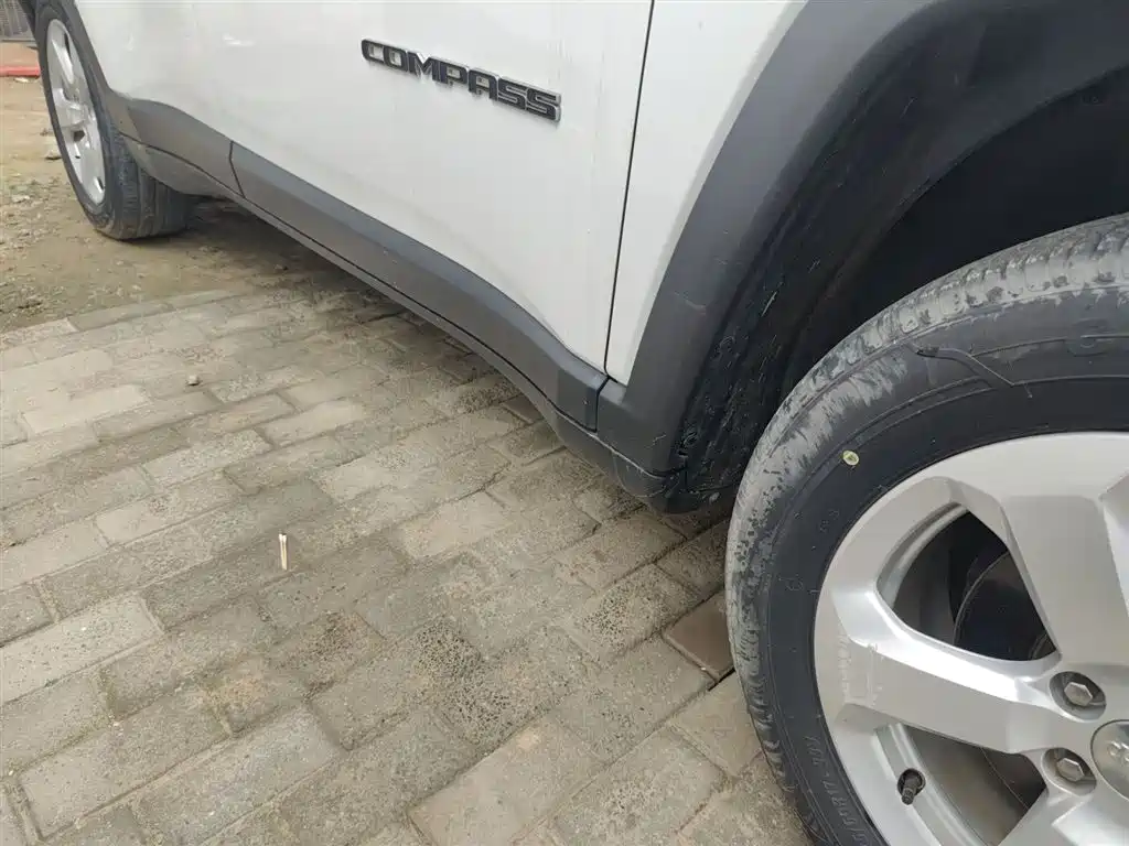 Compass 2017 200T Automatic Home Edition купить на сайте DeffCars
