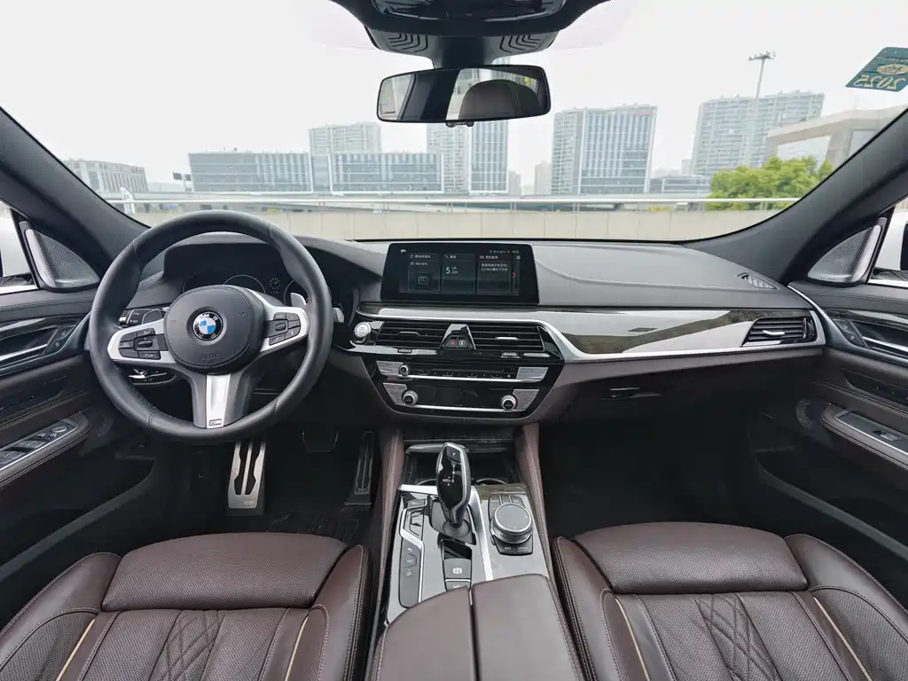 BMW 6 Series GT 2019 630i M Sports Grand Tourer Edition купить на сайте DeffCars