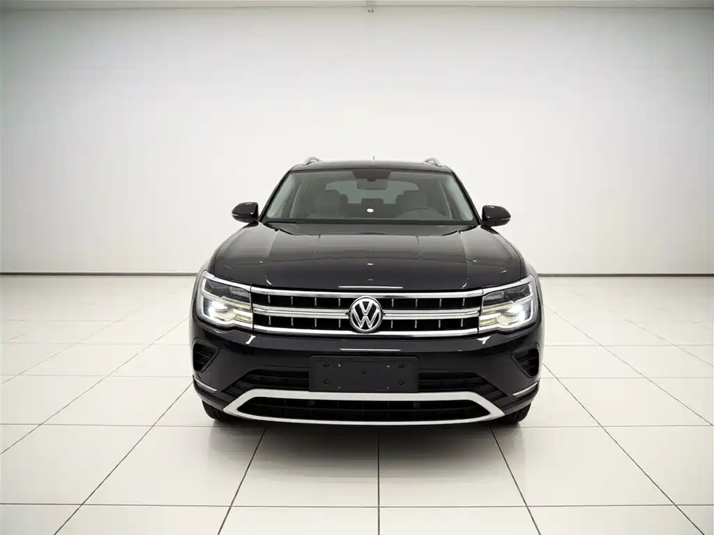 Touron 2021 380TSI four-wheel drive luxury version купить на сайте DeffCars