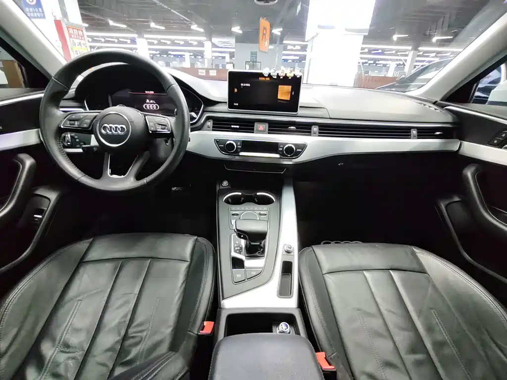 Audi A4L 2019 40 TFSI Fashion Type National VI купить на сайте DeffCars