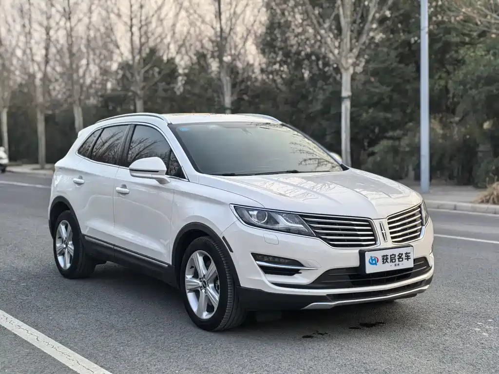Lincoln MKC 2017 2.0T 2WD Exclusive Edition купить на сайте DeffCars