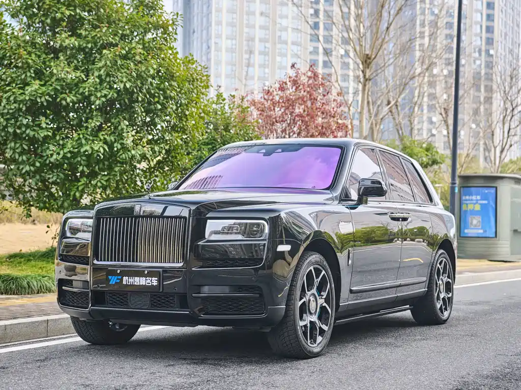 Cullinan 2020 Black Badge купить на сайте DeffCars