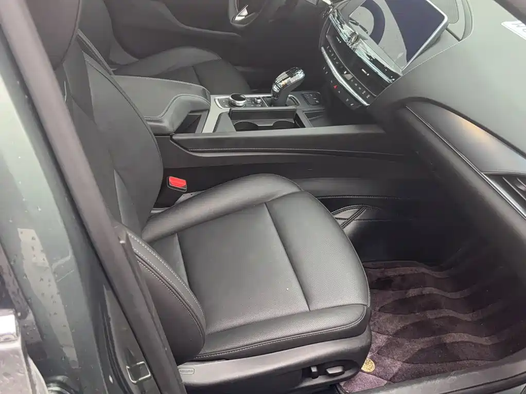 Cadillac CT5 2023 28T luxury model (standard version) купить на сайте DeffCars