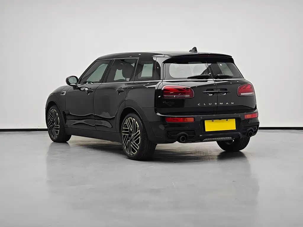 MINI CLUBMAN 2023 2.0T COOPER S Free Special Edition купить на сайте DeffCars