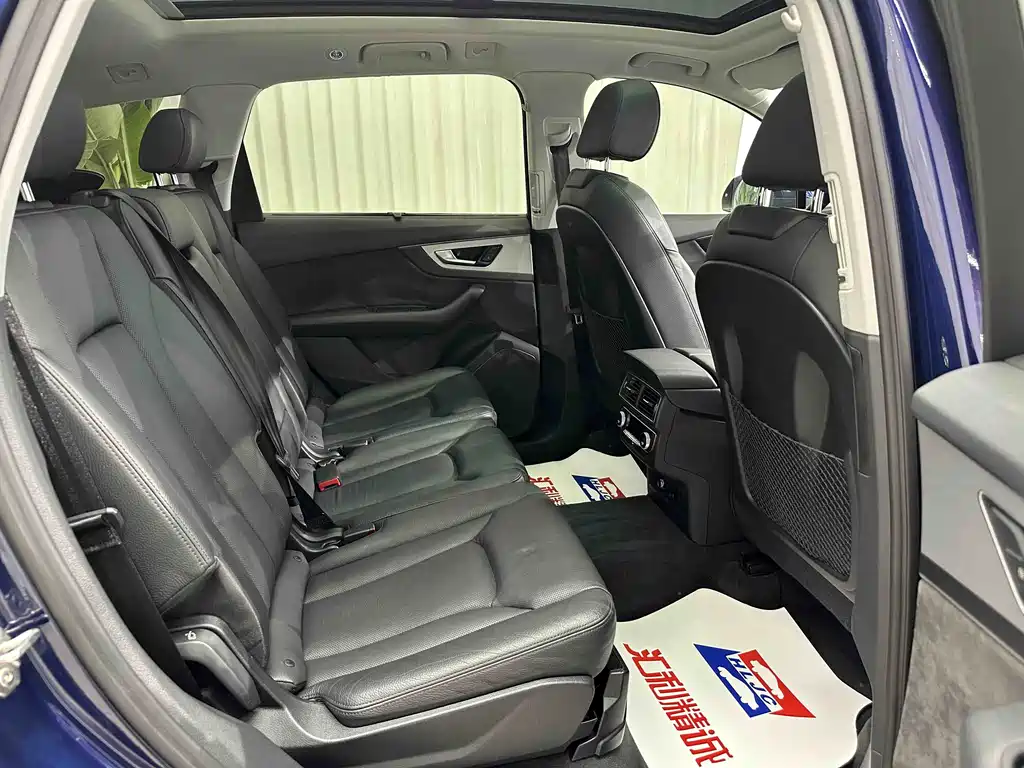 Audi Q7 2019 45 TFSI Comfort купить на сайте DeffCars