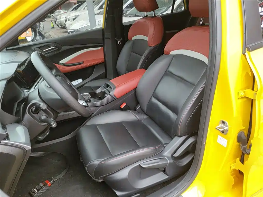 MG5 2021 facelift 180DVVT CVT Youth Deluxe Edition купить на сайте DeffCars