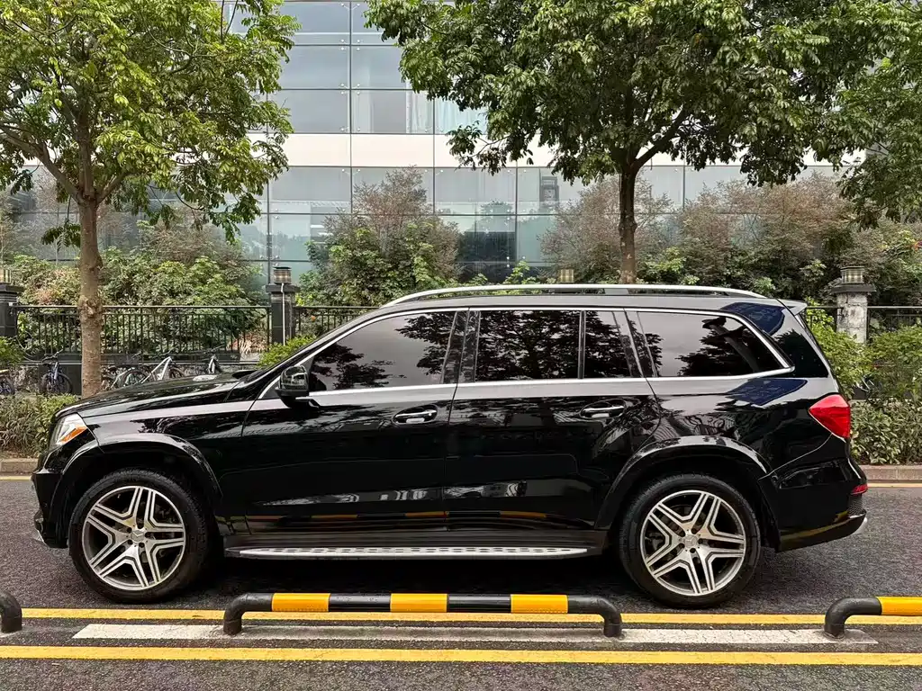 Mercedes-Benz GL Class 2015 GL 400 4MATIC luxury model купить на сайте DeffCars